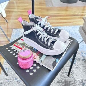 Converse Kids Black and Pink High-Top Boots no box